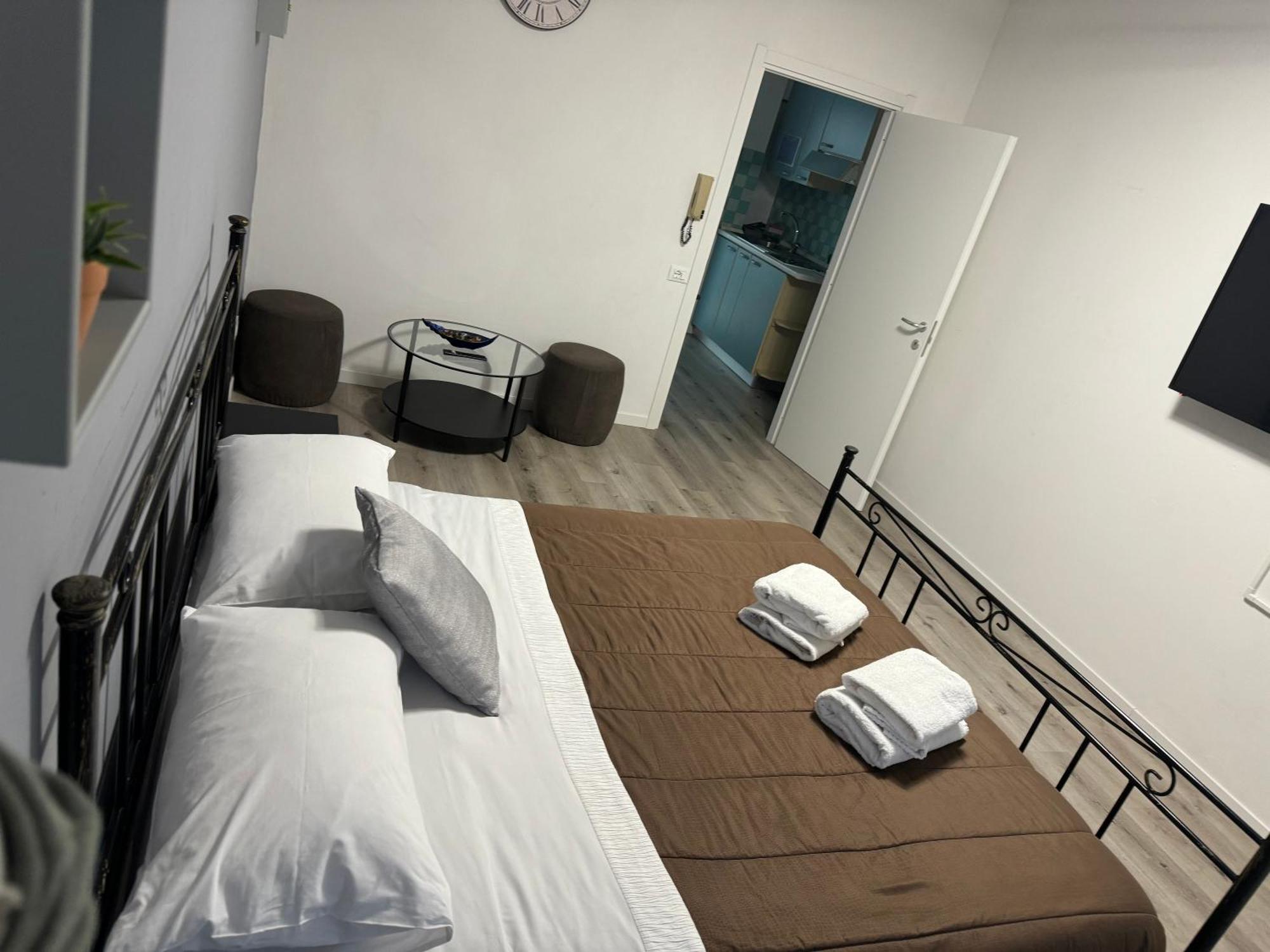 B&B Clesio & Residence Buonconsiglio Apartments Тренто Экстерьер фото